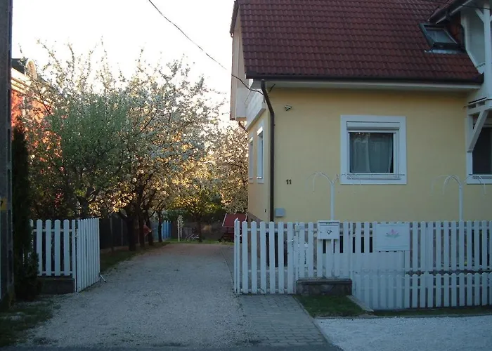 Appartement Apartman Heviz Holiday Hévíz